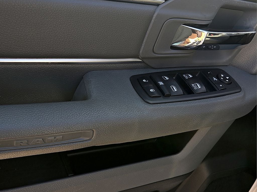 2019 RAM 1500 Classic Lone Star