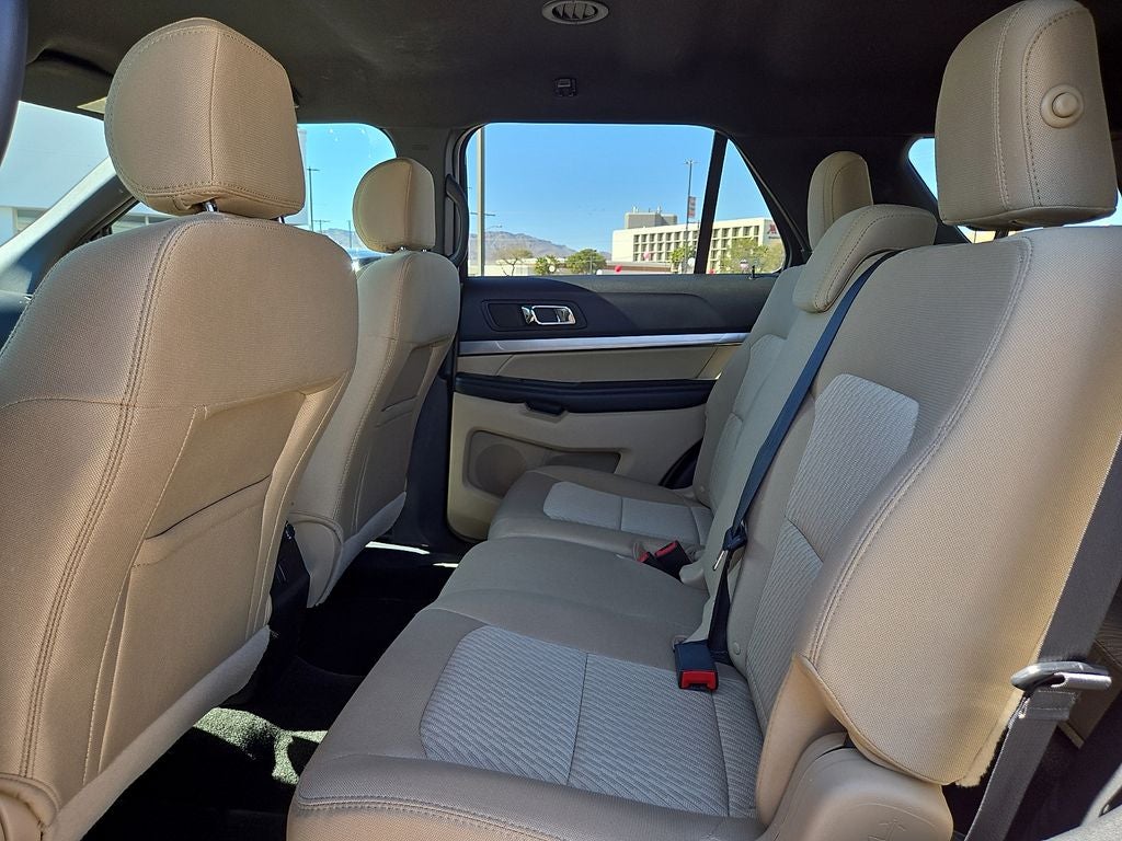 2017 Ford Explorer Base