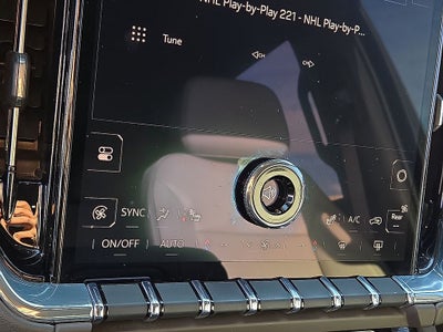 2025 GMC Yukon Elevation