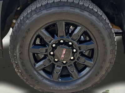2025 GMC Sierra 2500HD AT4