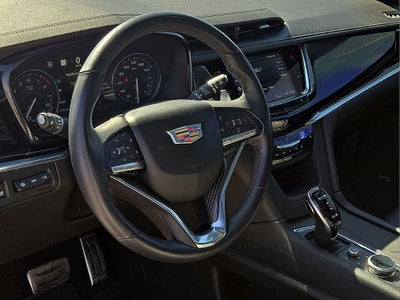 2025 Cadillac XT6 Sport