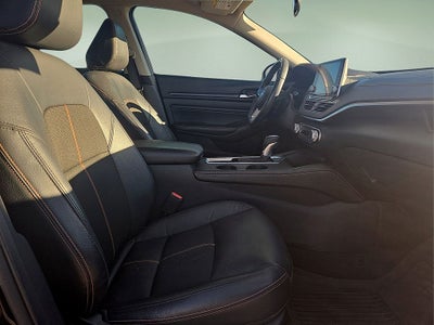 2022 Nissan Altima 2.0 SR