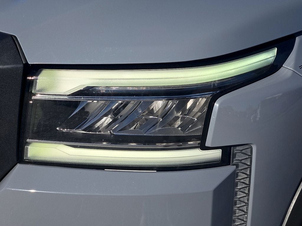 2022 Nissan Frontier PRO-X