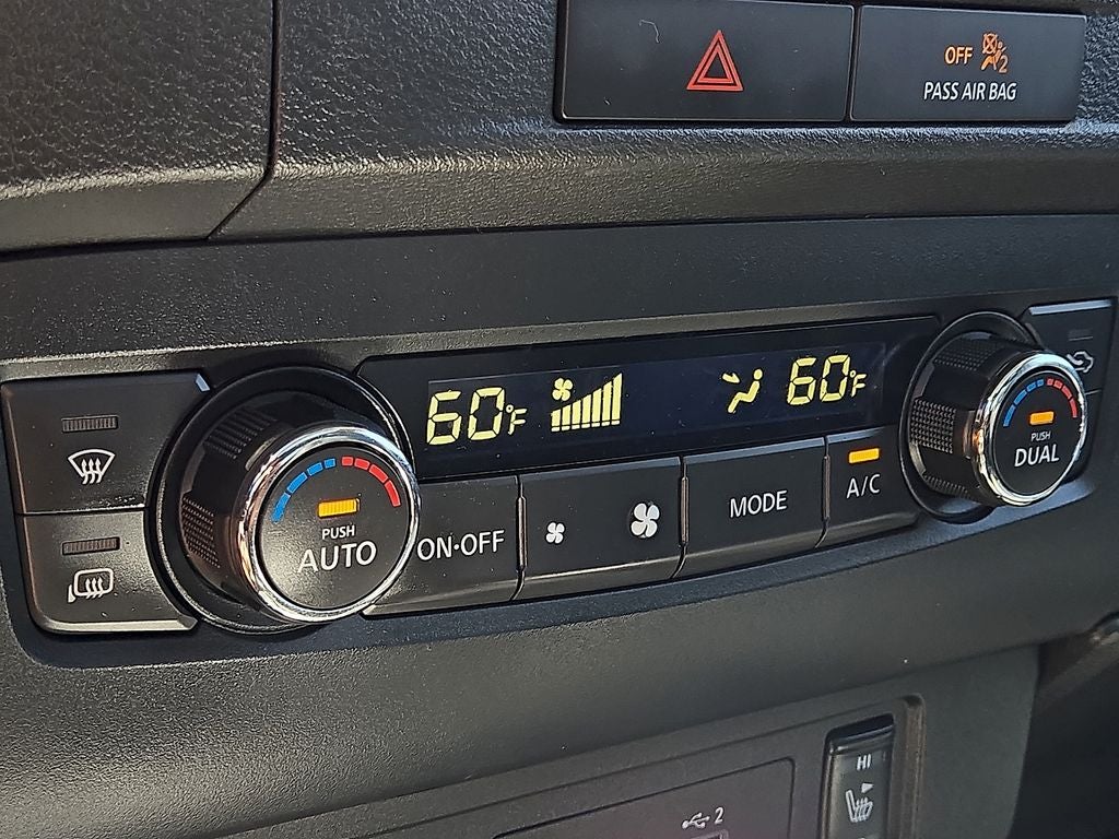 2022 Nissan Frontier SV
