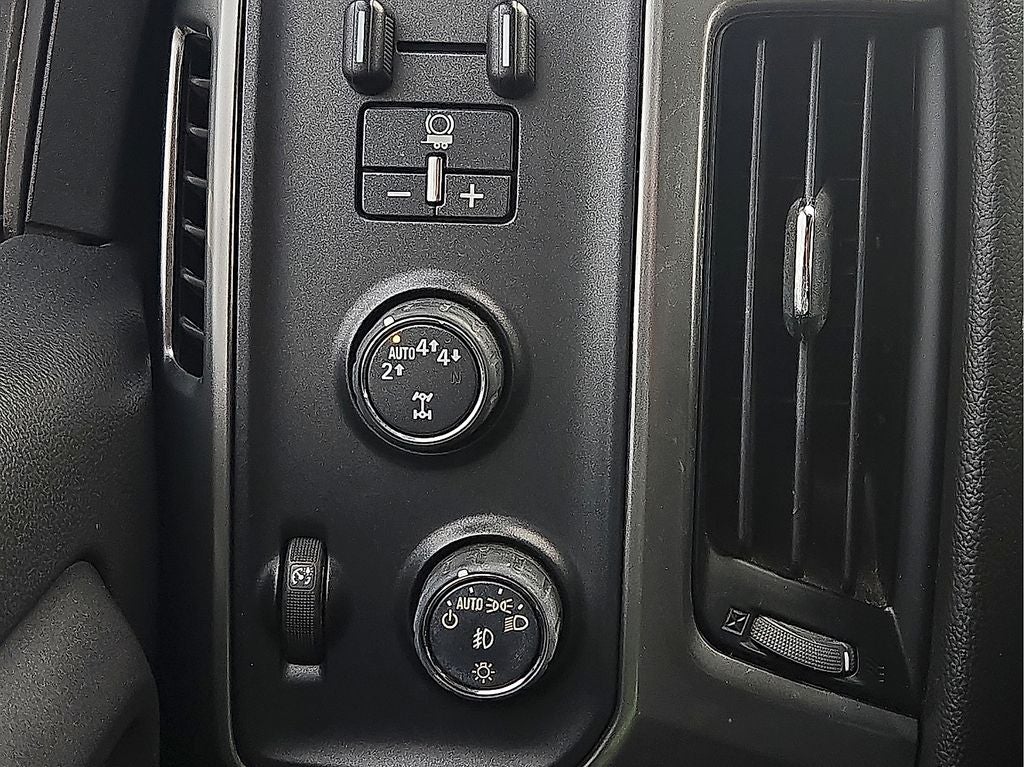 2018 Chevrolet Silverado 1500 LT LT2