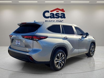2024 Toyota Highlander XLE