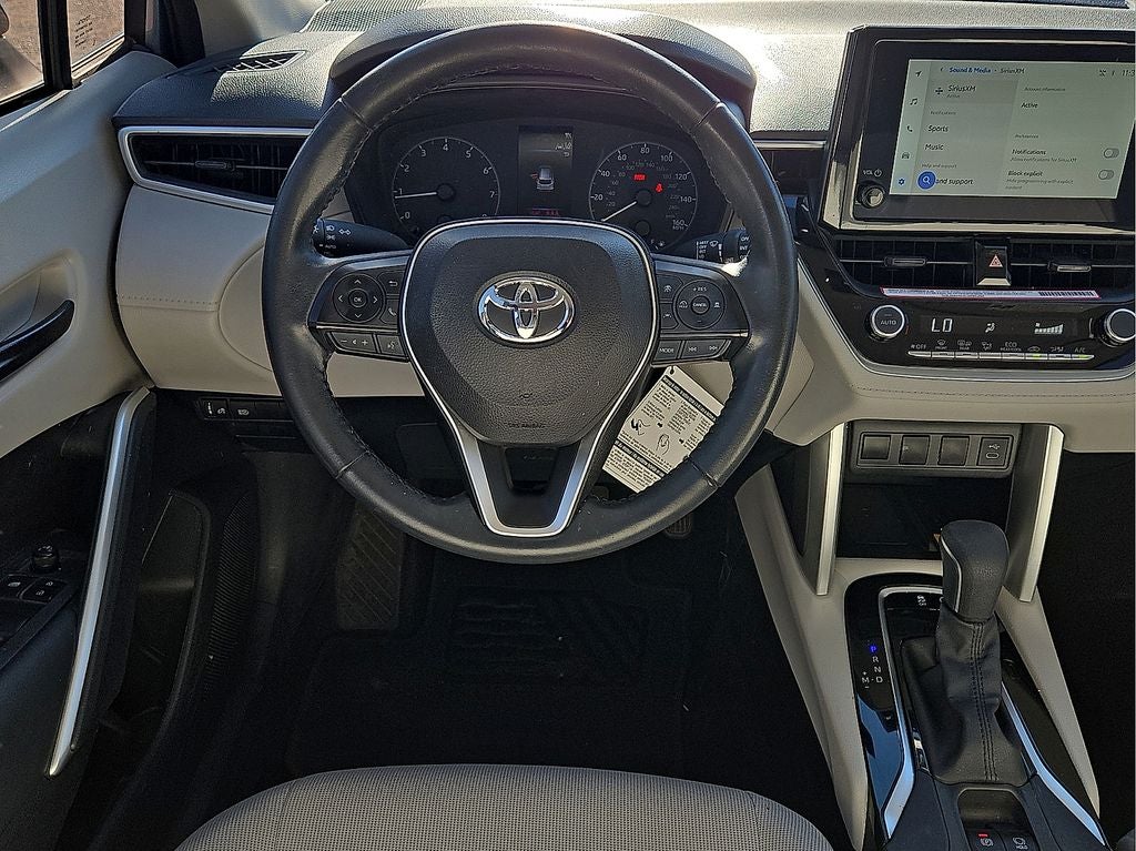 2023 Toyota Corolla Cross LE