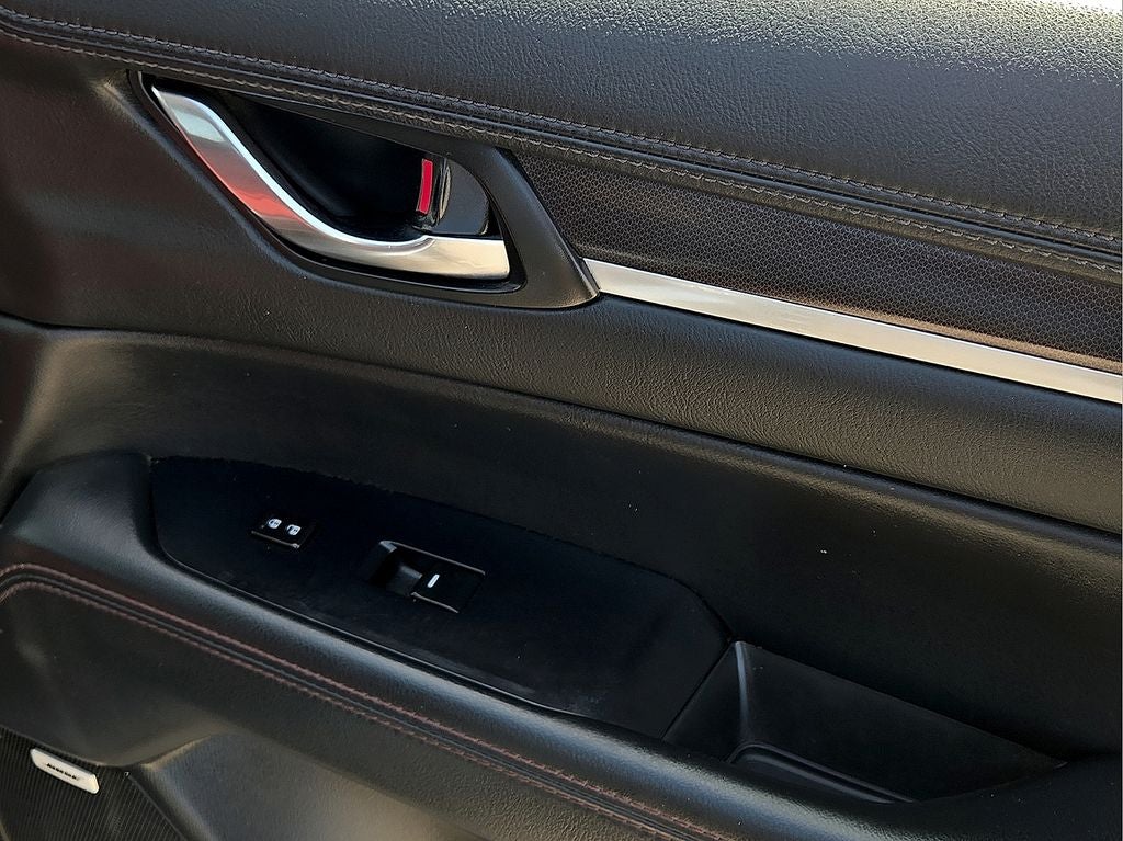 2021 Mazda Mazda CX-5 Carbon Edition Turbo