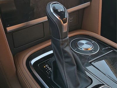 2023 INFINITI QX80 Premium Select