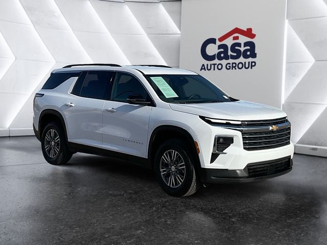 2025 Chevrolet Traverse FWD LT