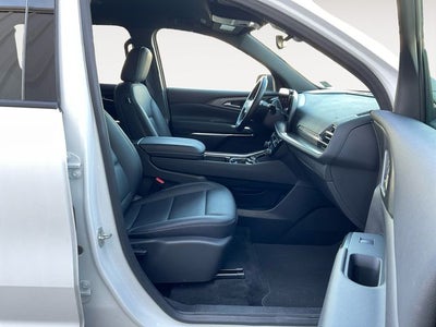 2025 Chevrolet Traverse FWD LT