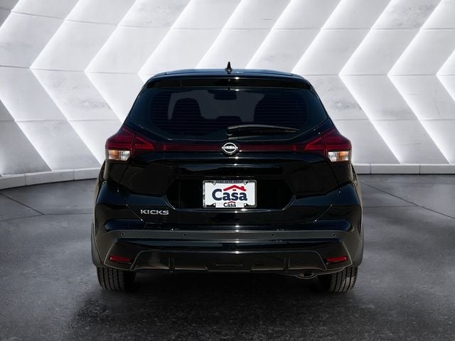 2024 Nissan Kicks S