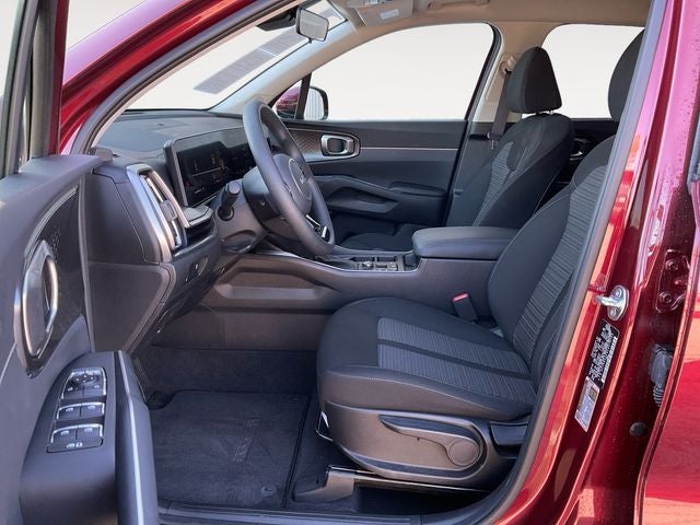 2025 Kia Sorento LX