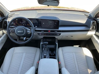 2025 Kia Sorento S