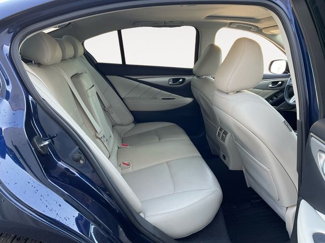 2022 INFINITI Q50 LUXE