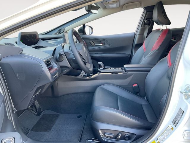 2025 Toyota Prius Plug-In Hybrid SE