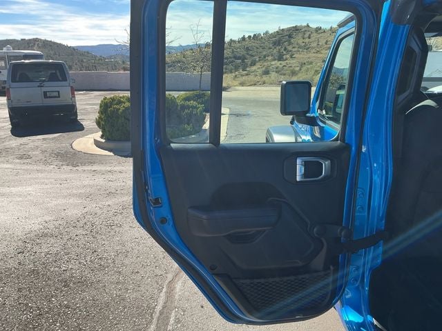 2023 Jeep Gladiator Sport