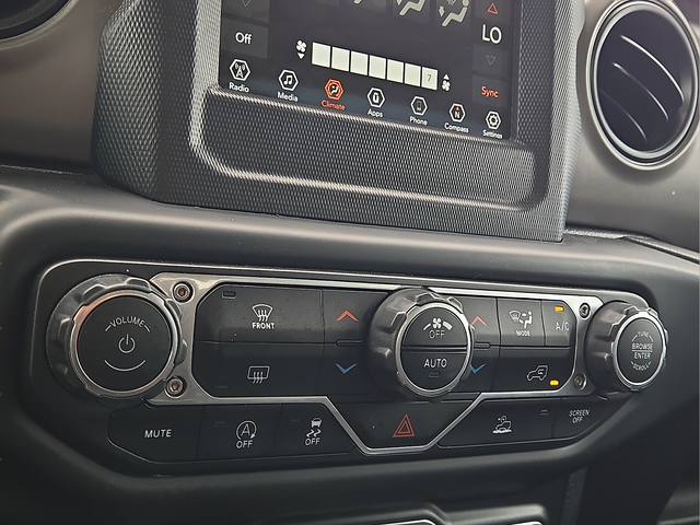 2022 Jeep Gladiator Willys