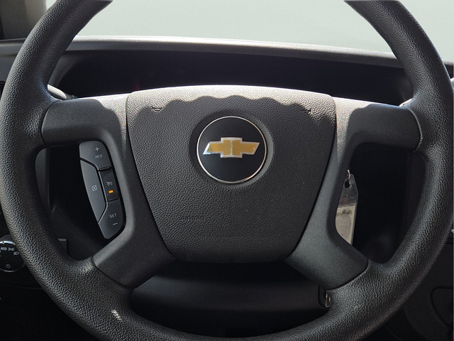 2025 Chevrolet Express 2500 Work Van Cargo