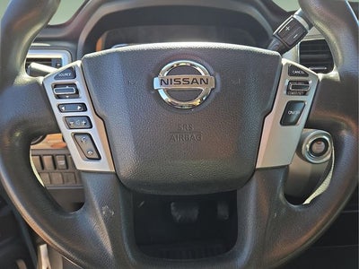 2017 Nissan Titan SV