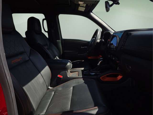 2023 Nissan Frontier PRO-X