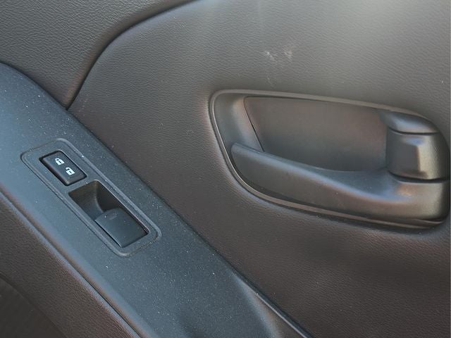 2025 Nissan Frontier S