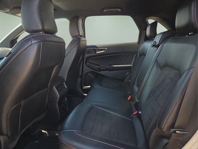 2022 Ford Edge ST Line
