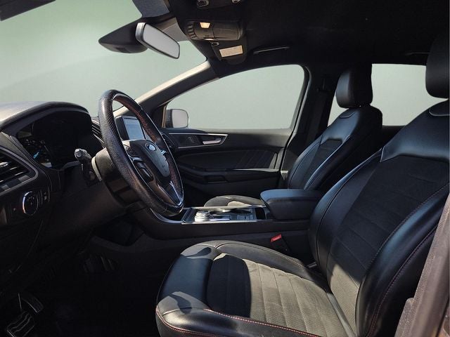 2022 Ford Edge ST Line