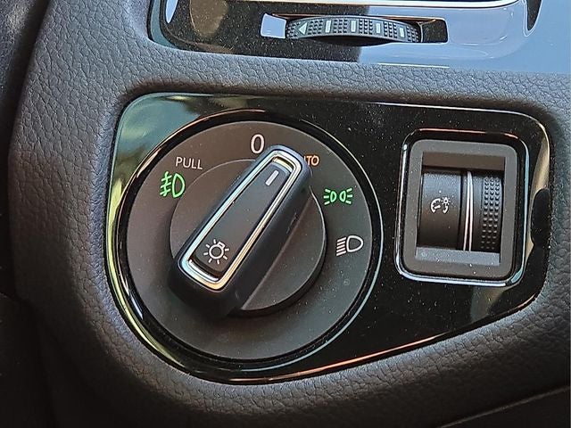 2020 Volkswagen Golf GTI 2.0T SE