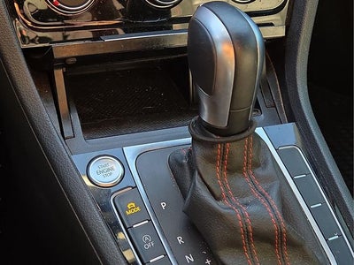 2020 Volkswagen Golf GTI 2.0T SE