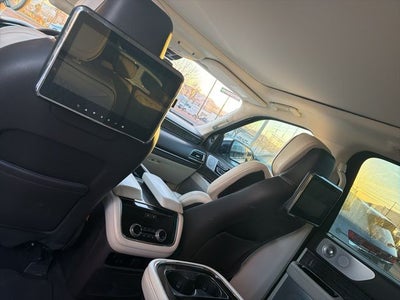 2019 Lincoln Navigator Black Label