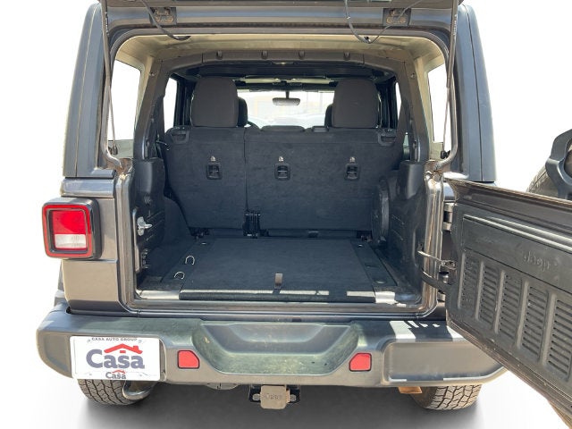 2023 Jeep Wrangler 4-Door Sahara - Photo 13