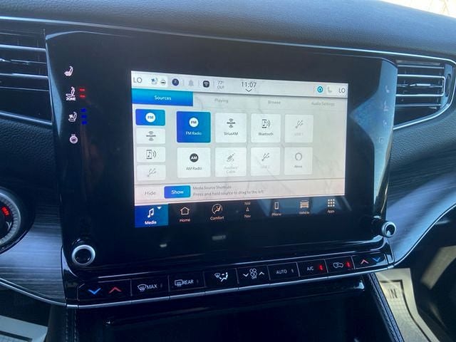 2024 Jeep Wagoneer Series II