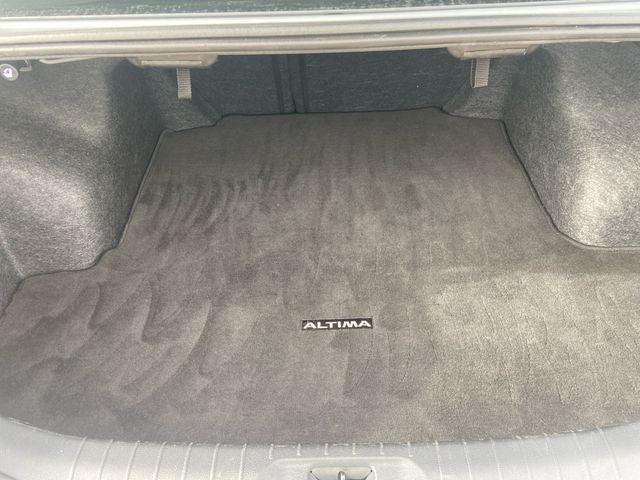 2024 Nissan Altima 2.0 SR