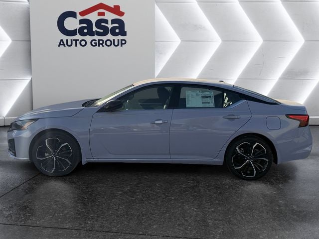 2025 Nissan Altima SR