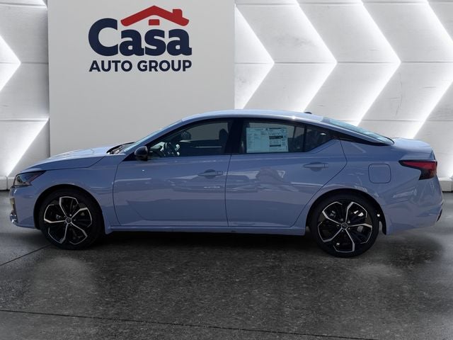 2025 Nissan Altima SR