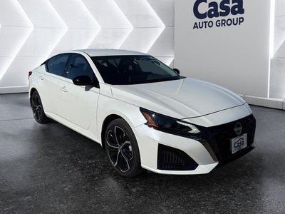 2025 Nissan Altima SR