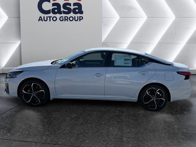 2025 Nissan Altima SR