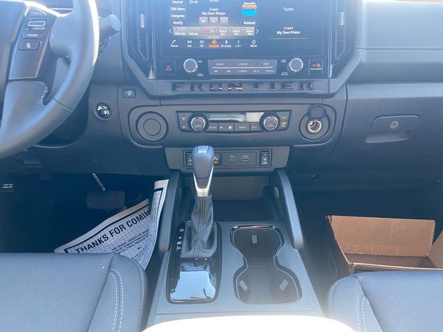 2026 Nissan Frontier Crew Cab SV