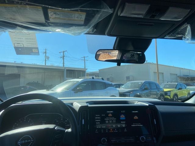 2026 Nissan Frontier Crew Cab SV