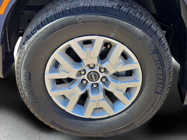 2022 Nissan Frontier Crew Cab SV