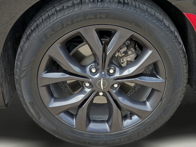 2020 Chrysler Pacifica Touring