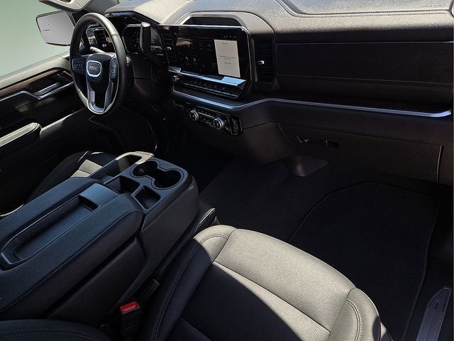 2025 GMC Sierra 1500 SLT - Photo 13