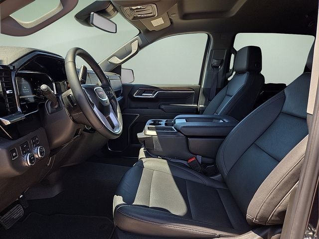 2025 GMC Sierra 1500 SLT - Photo 23