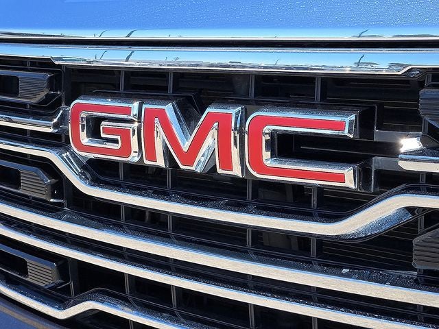 2025 GMC Sierra 1500 SLT - Photo 8