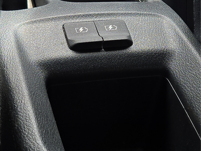 2023 Nissan Versa 1.6 S