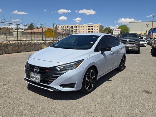 2024 Nissan Versa 1.6 SR