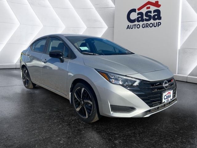2025 Nissan Versa SR