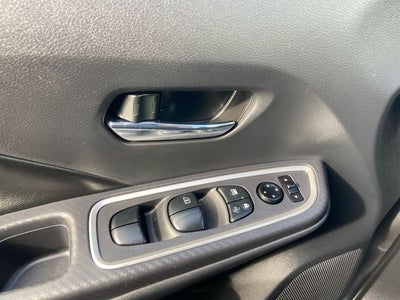 2024 Nissan Versa 1.6 SR