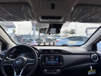 2025 Nissan Versa SR
